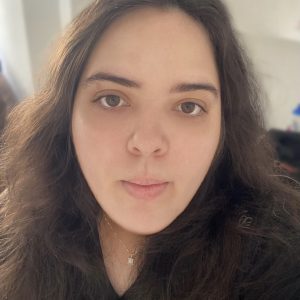 Júlia Coutinho Cruz